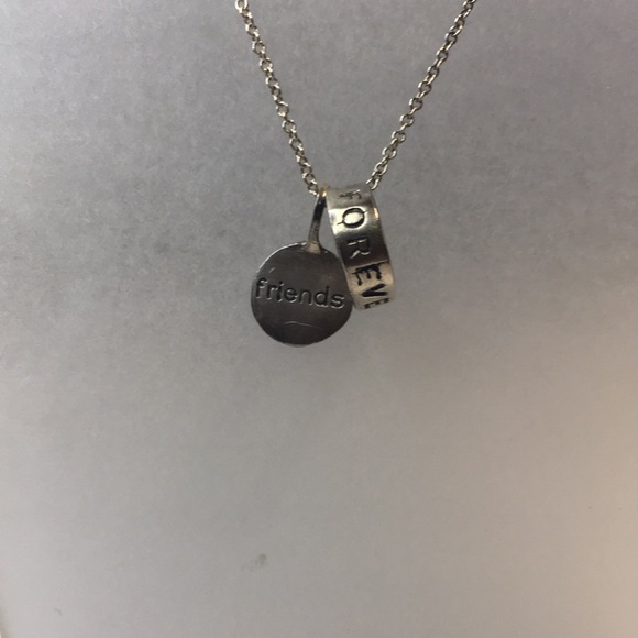 Silver delicate chain with FOREVER stamped ring & friends stamped disk pendants - Picture 3 of 6